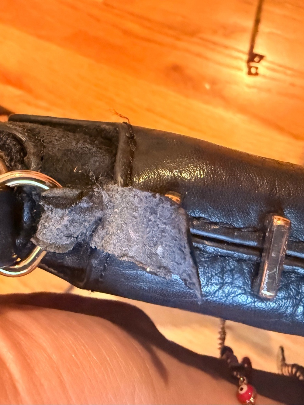 Vince Camuto Black Leather Crossbody Bag - Picture 7 of 9